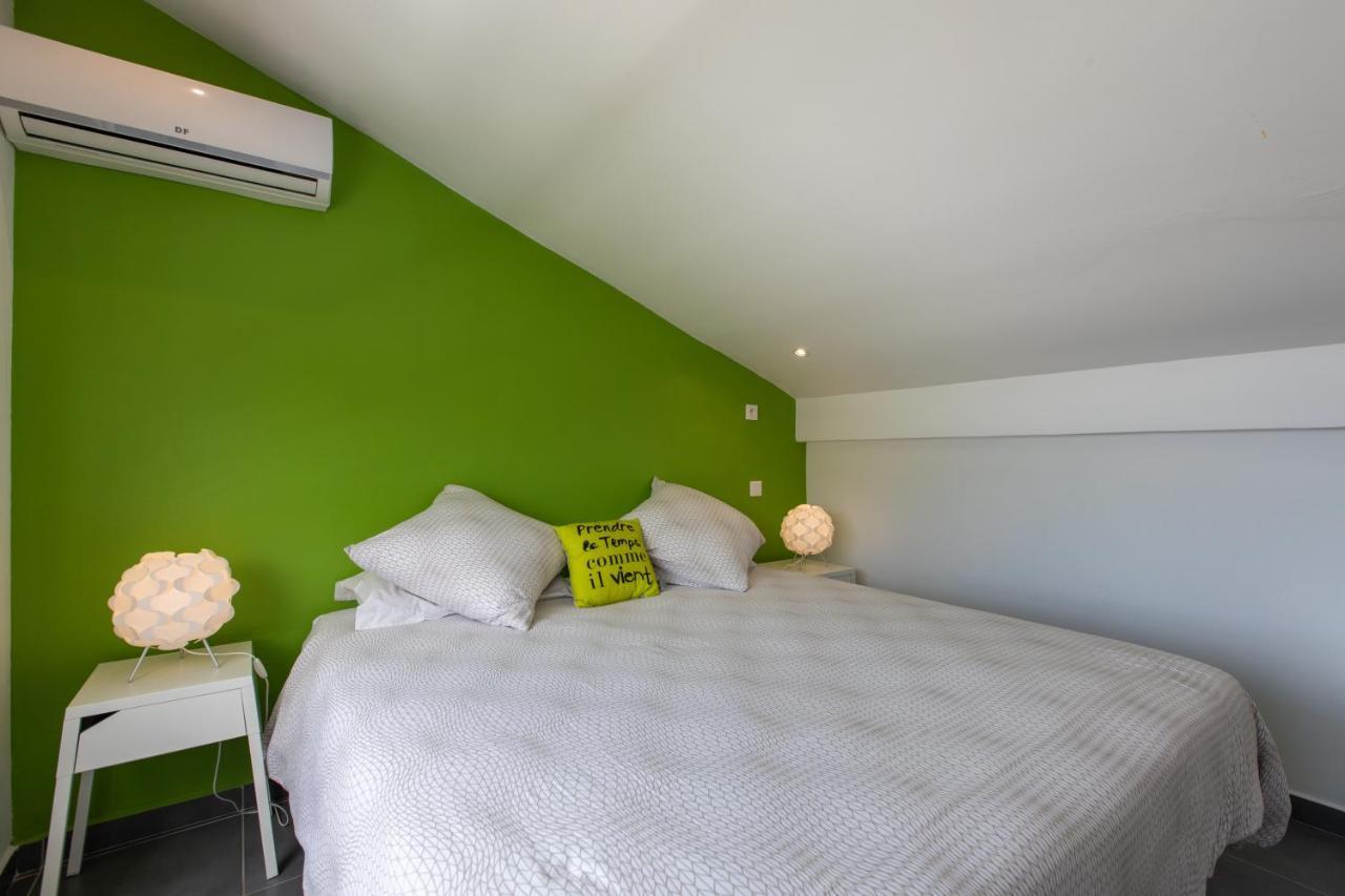 The Rock Apartment Cul de Sac Luaran gambar