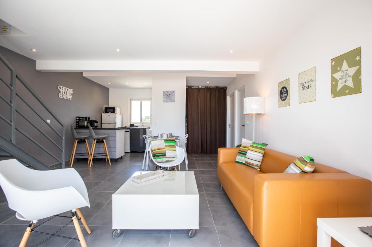 The Rock Apartment Cul de Sac Luaran gambar