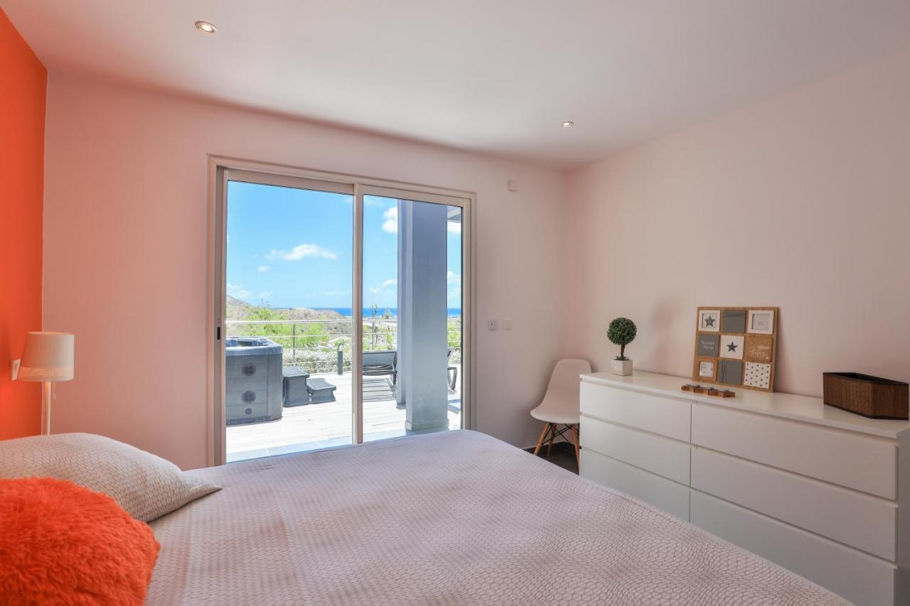 The Rock Apartment Cul de Sac Luaran gambar