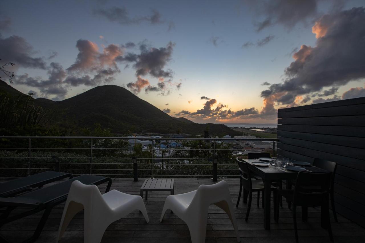The Rock Apartment Cul de Sac Luaran gambar